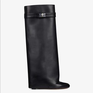 Givenchy Shark Lock Boots black size 36